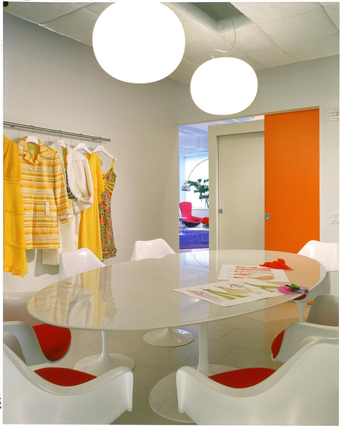 Knoll Saarinen Tulip Dining Table Oval